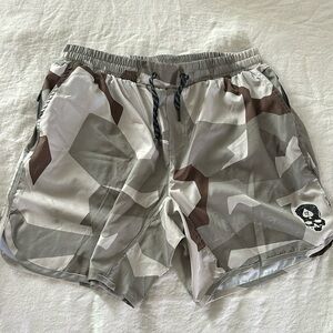 Foxtrot camo shorts